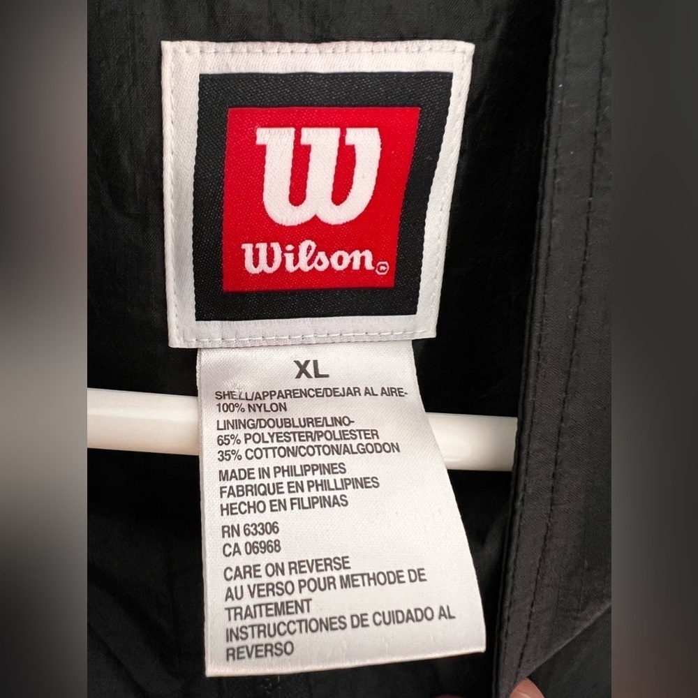Wilson Men’s Black Windbreaker Full Zip Tennis Jacket Size XL Snap Buttons - Picture 3 of 4